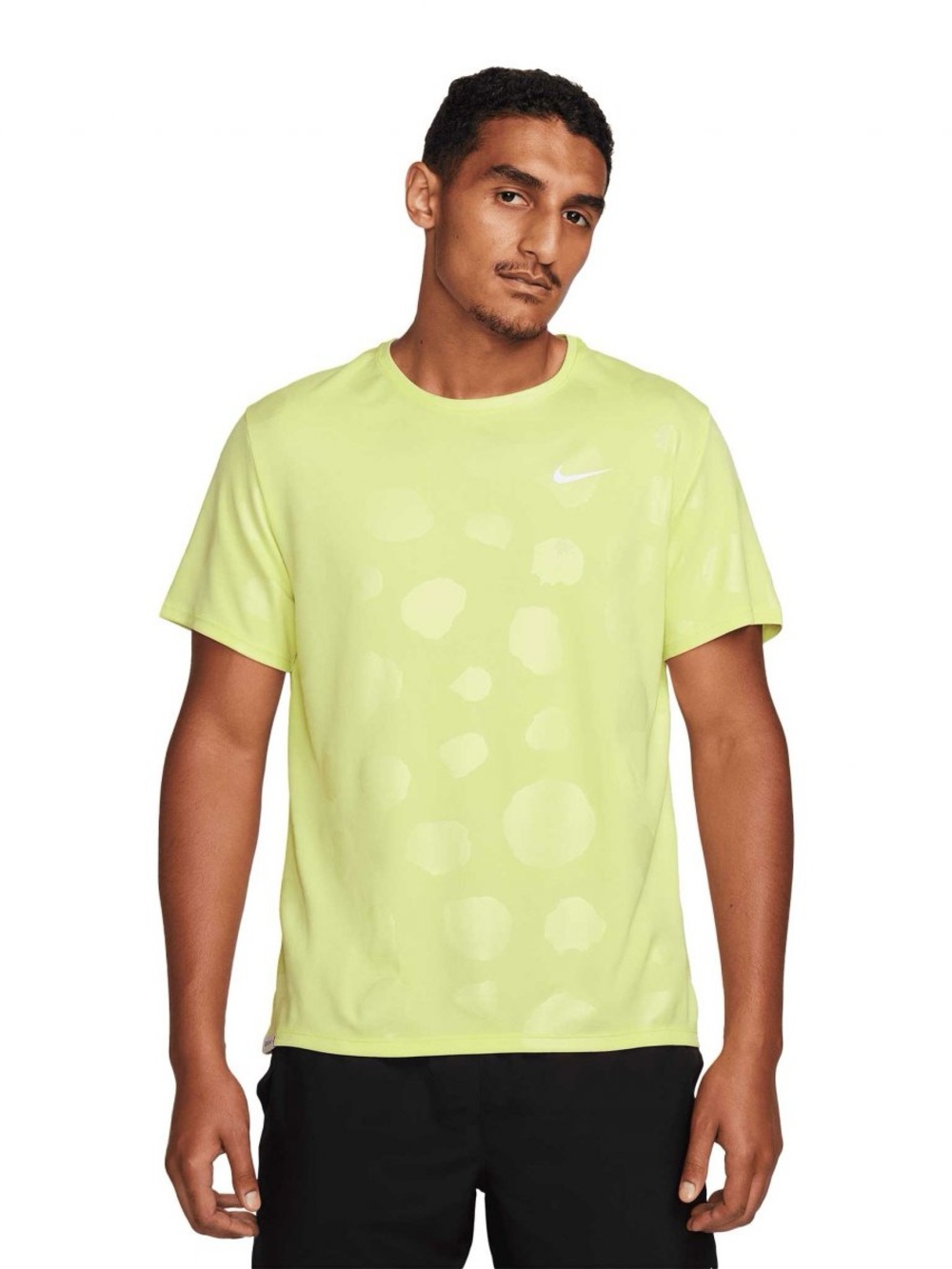 Nike Men’s Neon Yellow Short-Sleeve Performance Tee